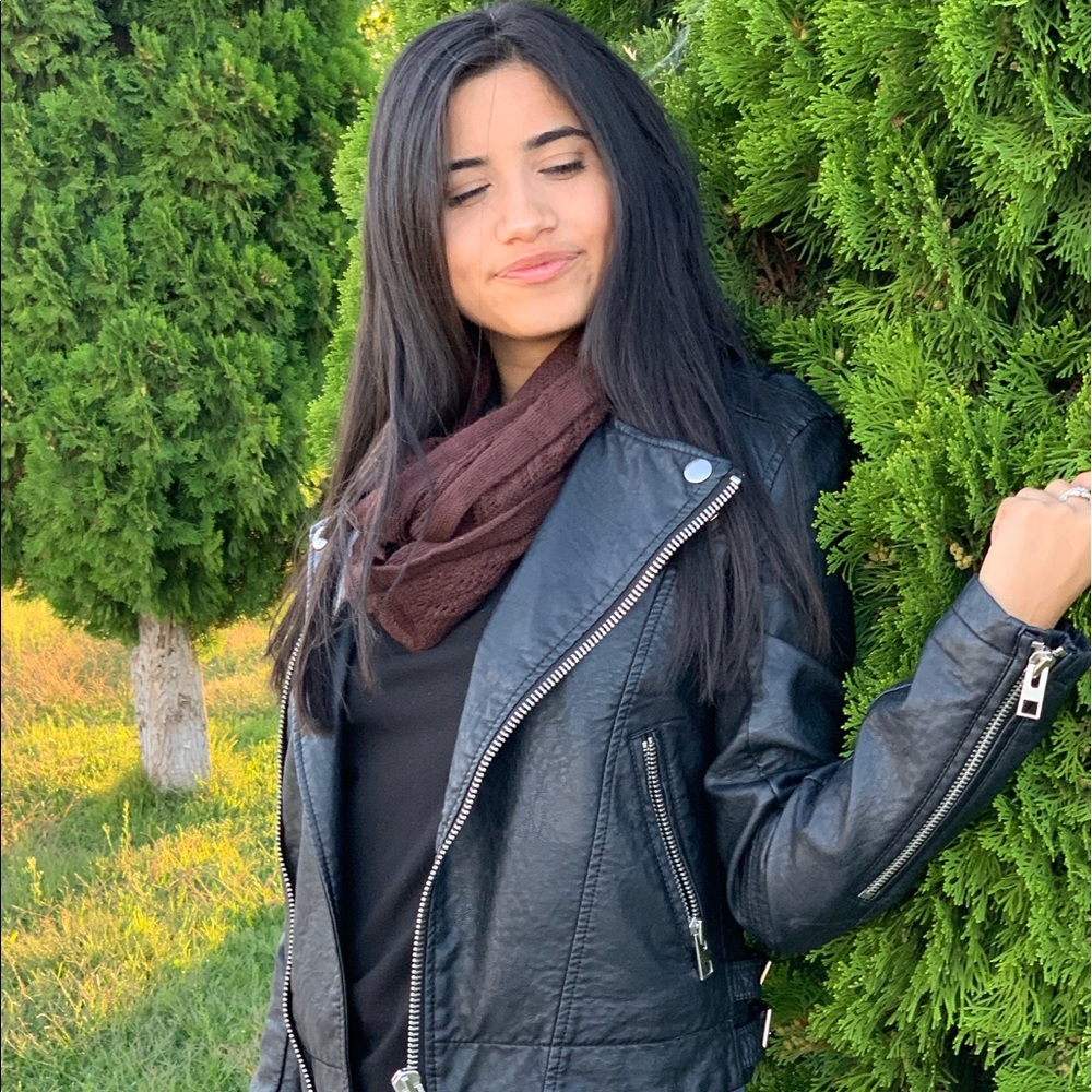 Brown scarf